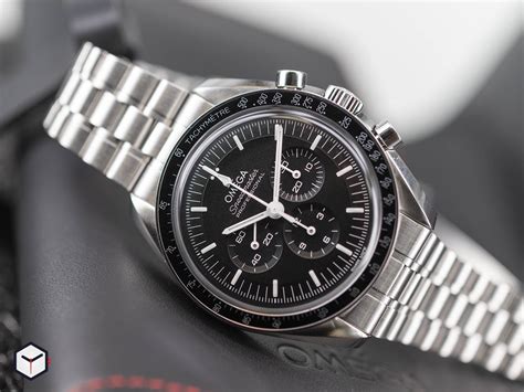 omega speedmaster professional review youtube|omega speedmaster professional 2021.